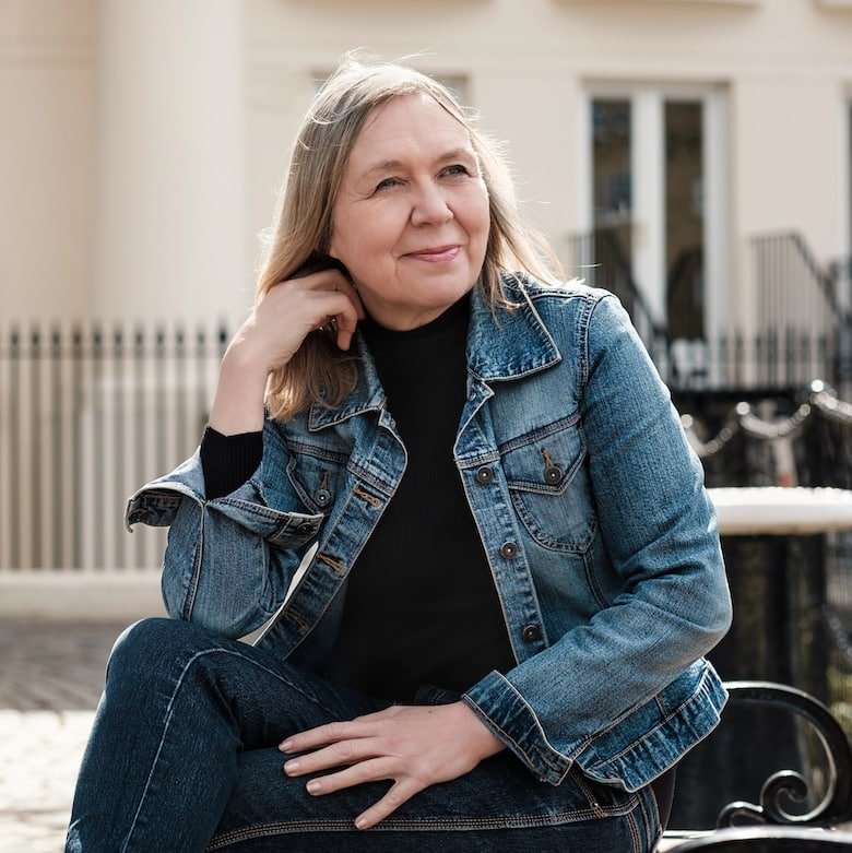 A woman traveling alone, symbolizing the re-integration after loss of a partner.